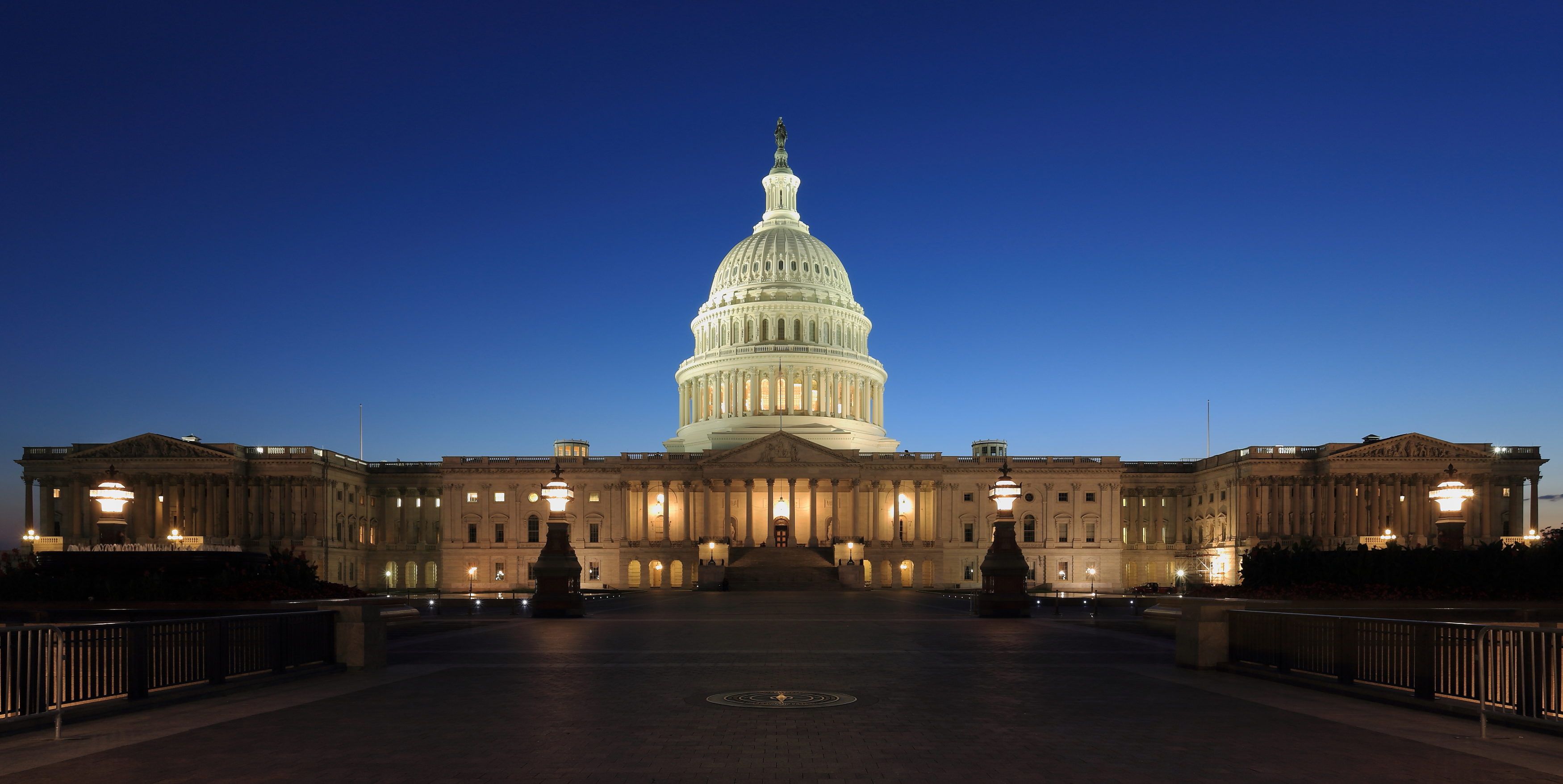 us-capitol-3500x1756.jpg
